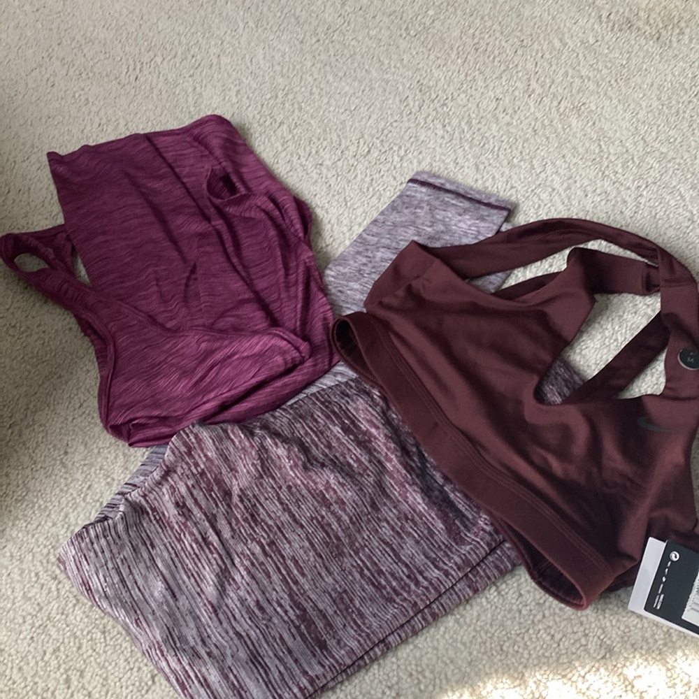 THREE ITEMS Athletic wear (all three items)